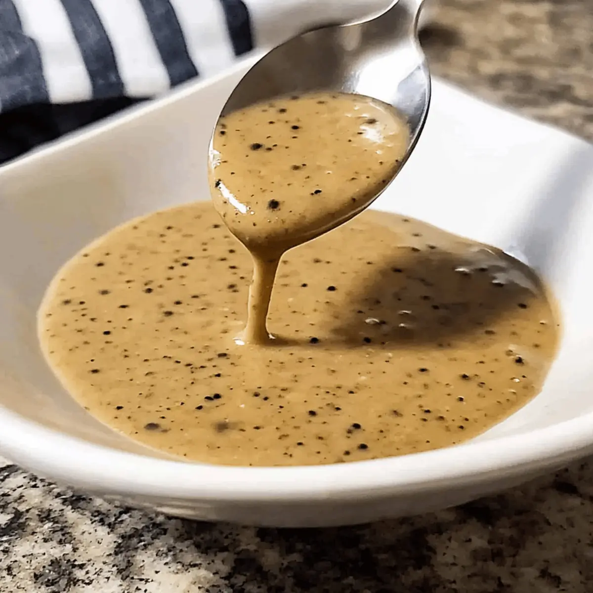 Heavenly Creamy Peppercorn Sauce That Elevates Any Steak