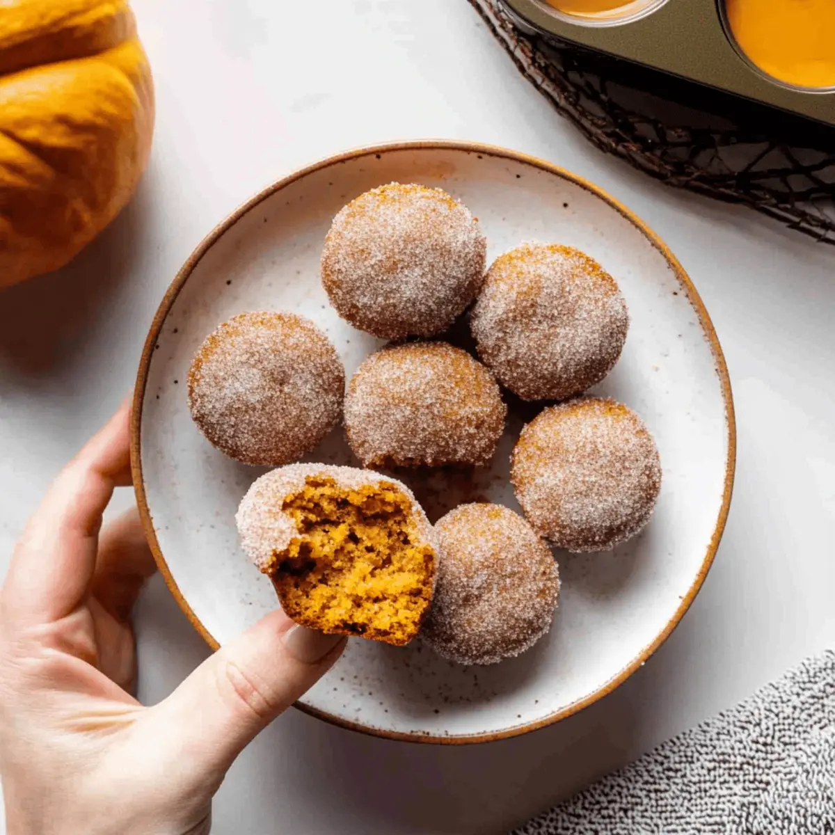 Irresistible Cinnamon Sugar Pumpkin Muffins for Cozy Mornings