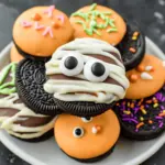 Spooky Chocolate Covered Halloween Dipped Oreos