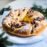 Couronne with Cranberries and Pecans